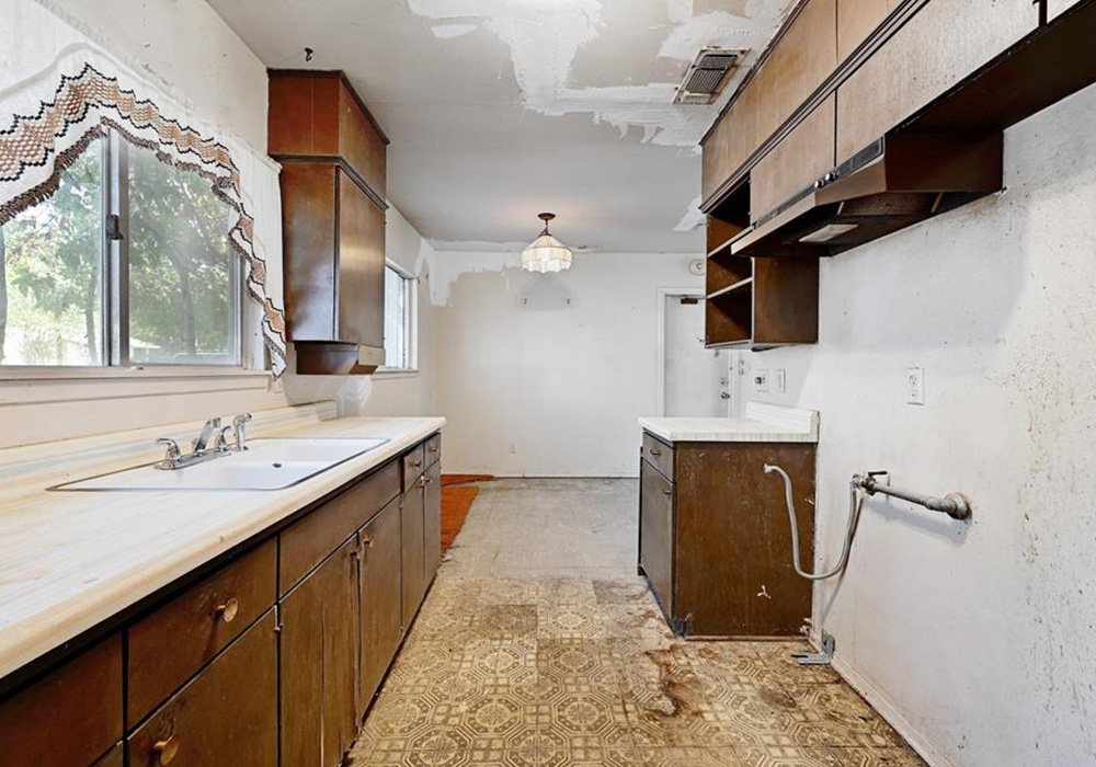Darlington Kitchen Before